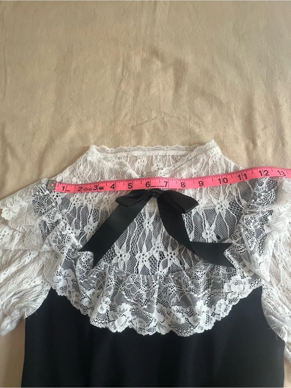 SHEIN Black Dress with White Lace Collar and Hem Trim